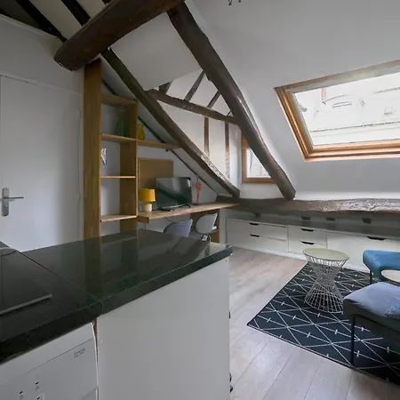 Clery 58 * Παρίσι